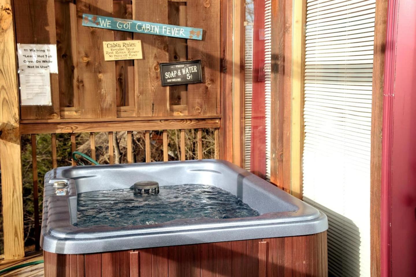 Views I Mins To Dollywood I Hot Tub I Pool Table Villa Sevierville Eksteriør bilde