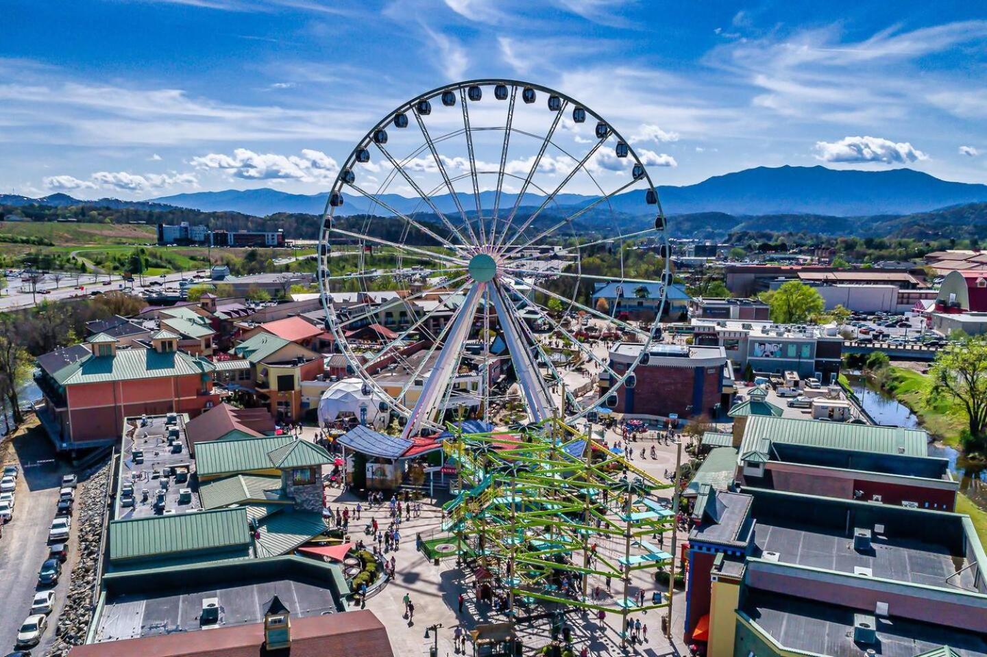 Views I Mins To Dollywood I Hot Tub I Pool Table Villa Sevierville Eksteriør bilde